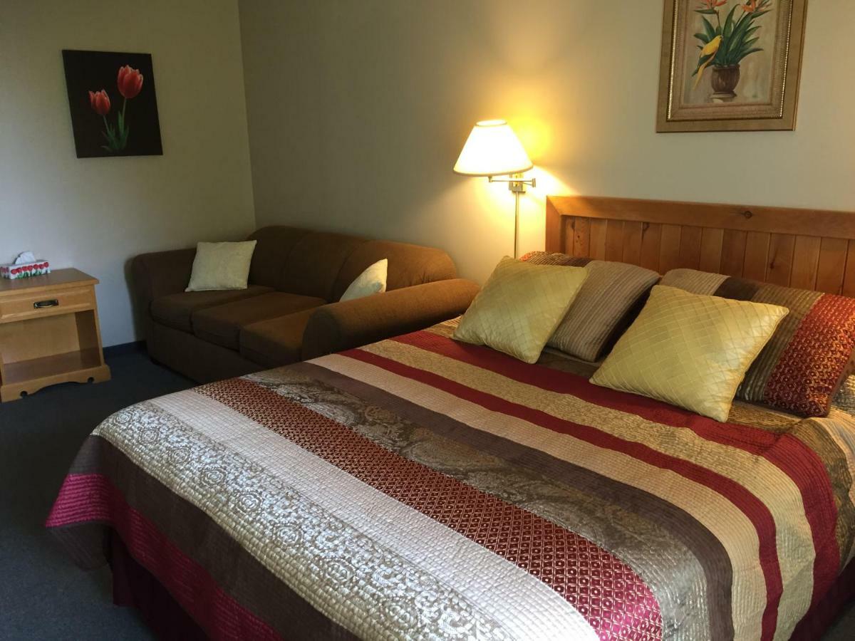 Hilton Beach Inn & Spa Thessalon Zewnętrze zdjęcie